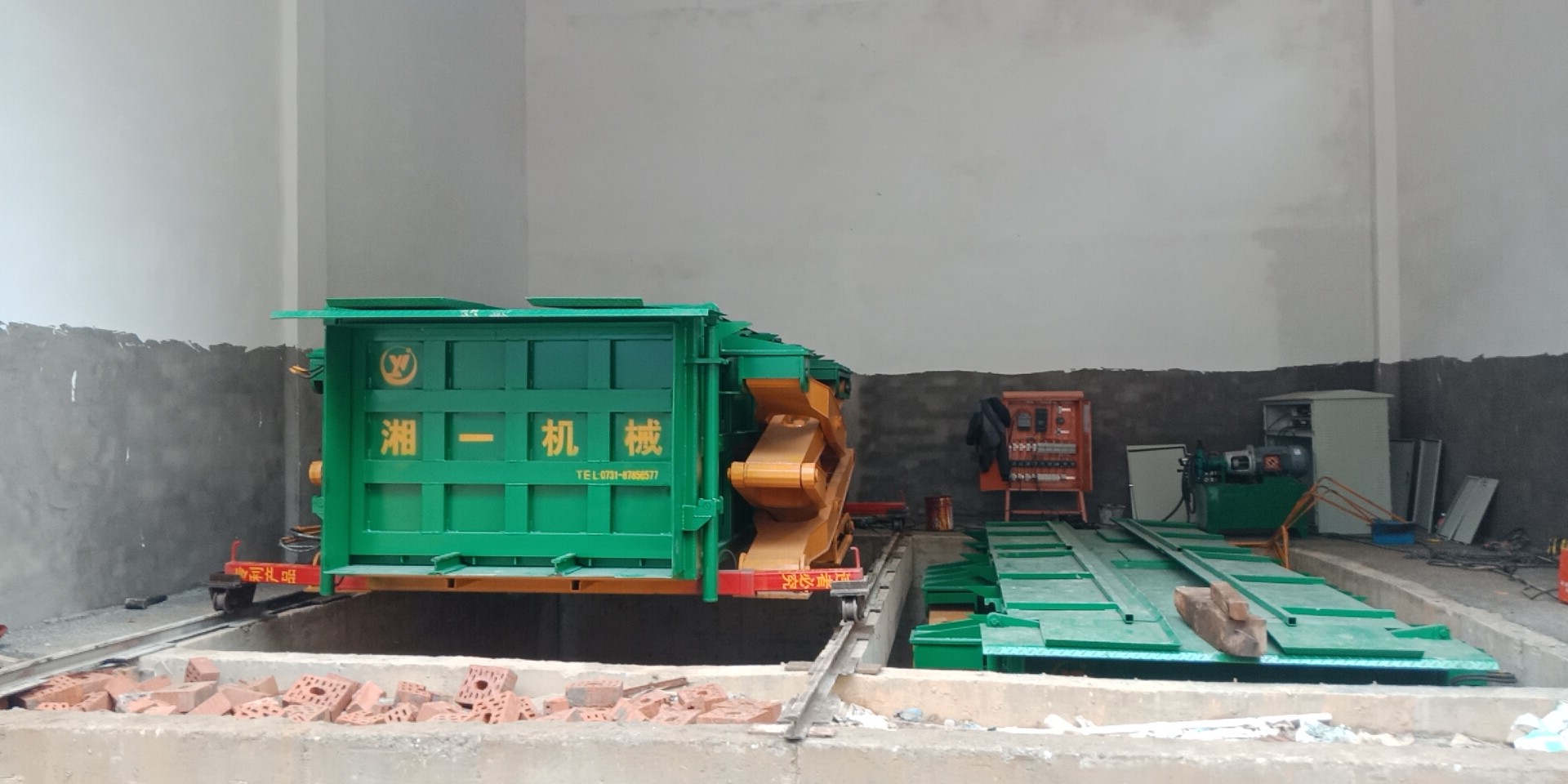 長沙湘一機械有限公司,長沙環衛設備制造,長沙環衛設備銷售,保潔項目