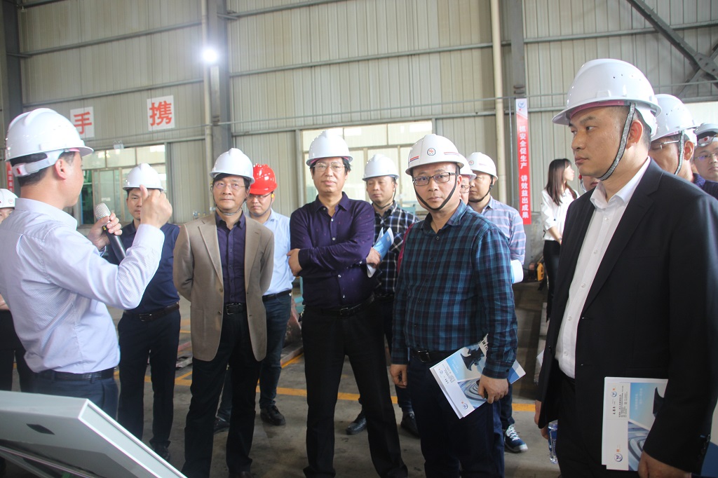 長(zhǎng)沙湘一機(jī)械有限公司,長(zhǎng)沙環(huán)衛(wèi)設(shè)備制造,長(zhǎng)沙環(huán)衛(wèi)設(shè)備銷售,保潔項(xiàng)目 長(zhǎng)沙湘一機(jī)械有限公司,長(zhǎng)沙環(huán)衛(wèi)設(shè)備制造,長(zhǎng)沙環(huán)衛(wèi)設(shè)備銷售,保潔項(xiàng)目